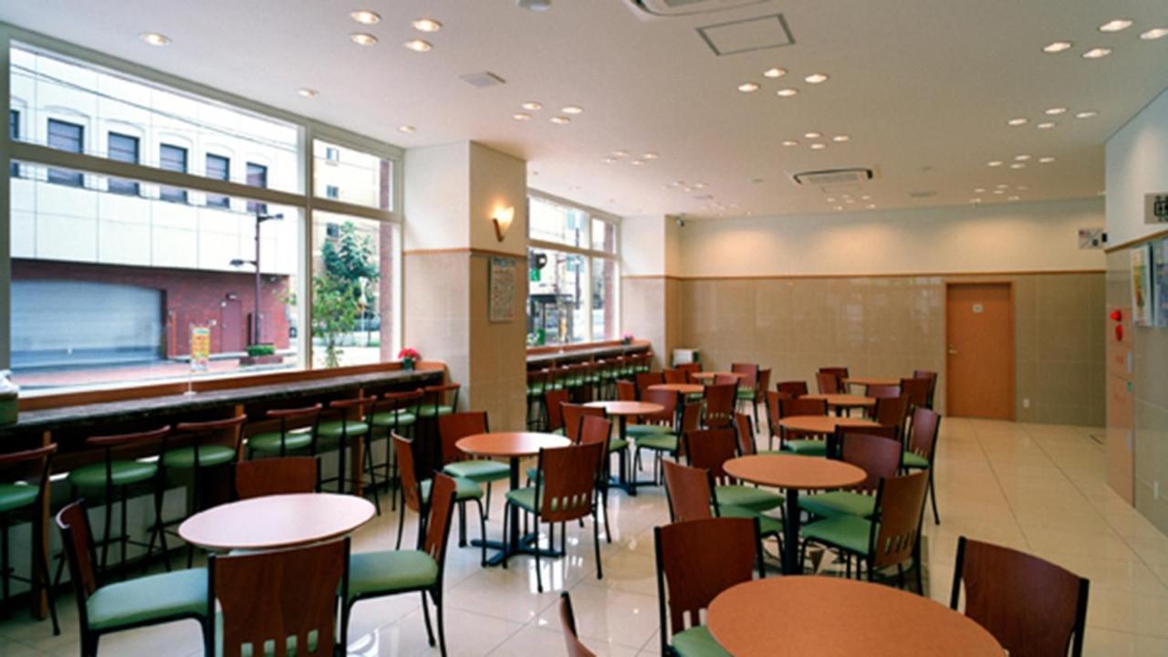 Toyoko Inn Takasaki Eki Nishi Guchi No 1 Ngoại thất bức ảnh